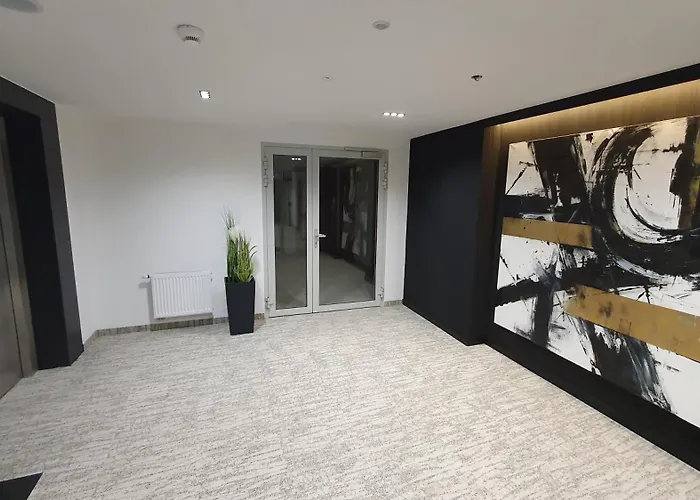 Horyzont y - y Westin House Sauna, Basen I Silownia